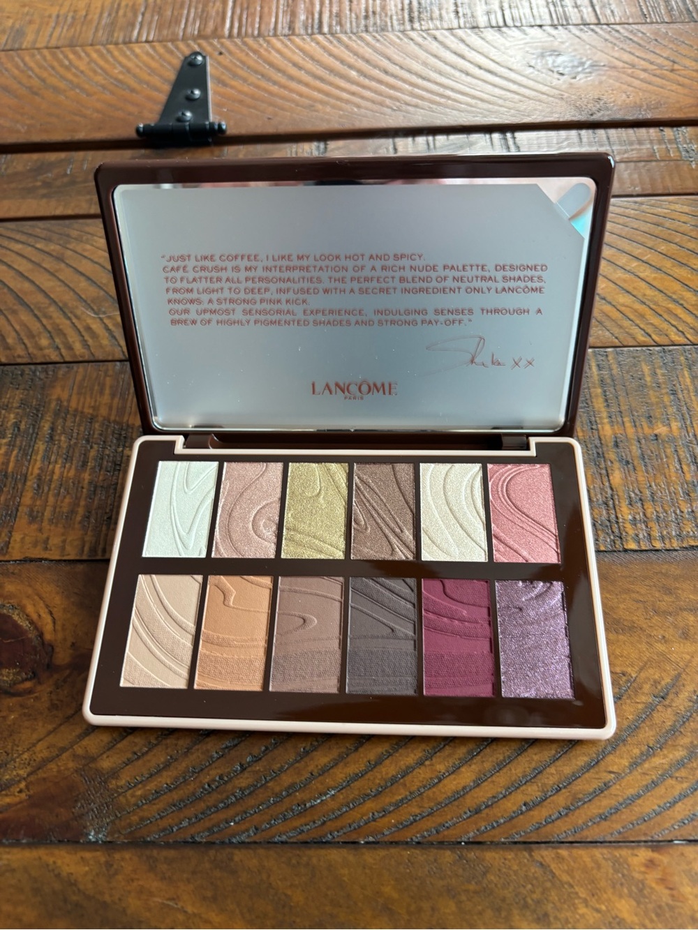 Lancôme Eyeshadow Palette in Champagne, Gold, Brown, Pink and Plum